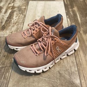 Oncloud running shoes